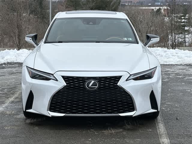 Thumbnail: 2022 Lexus IS - 31