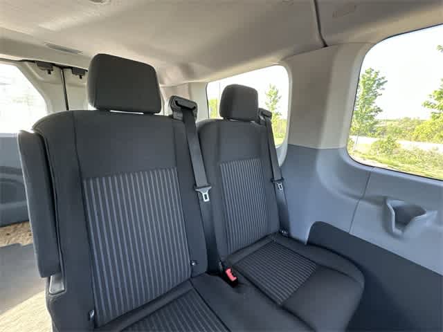 Thumbnail: 2015 Ford Transit Series - 11