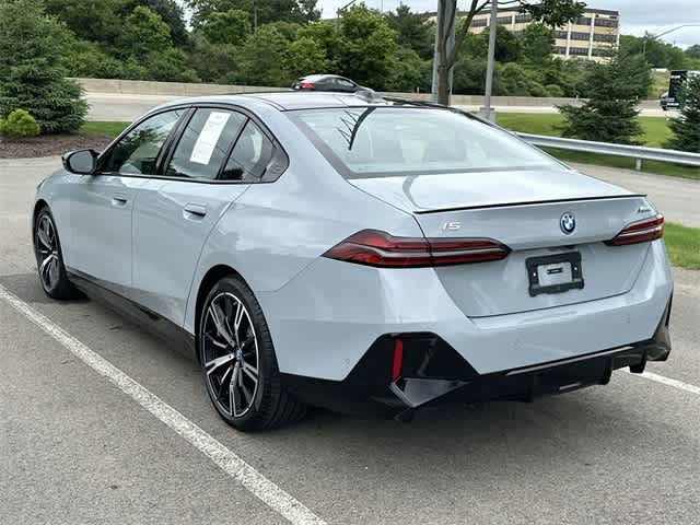 Thumbnail: 2024 BMW i5 - 33