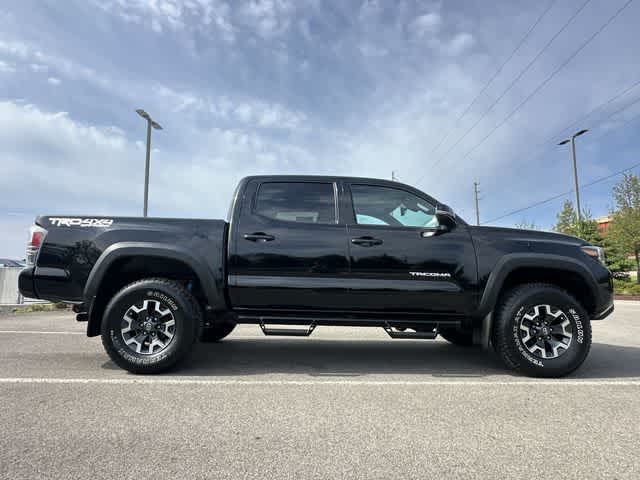 Thumbnail: 2022 Toyota Tacoma - 3