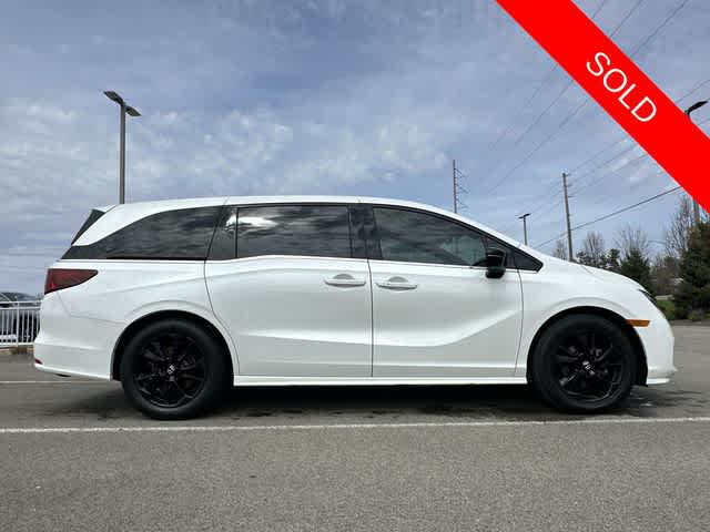 Thumbnail: 2023 Honda Odyssey - 3
