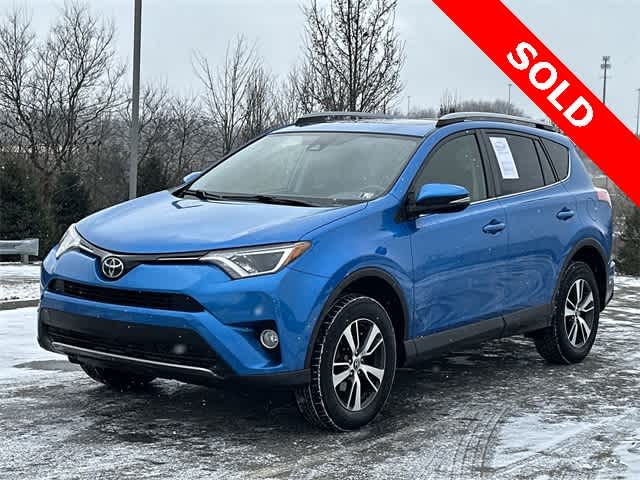 Thumbnail: 2017 Toyota RAV4 - 1