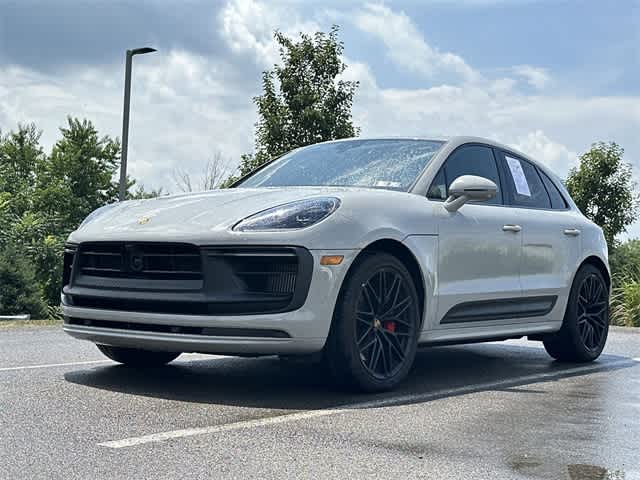 Thumbnail: 2023 Porsche Macan - 20