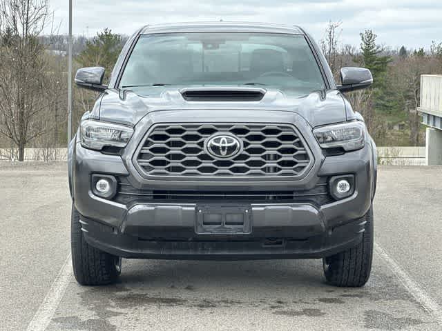 Thumbnail: 2023 Toyota Tacoma - 21