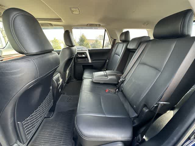 Thumbnail: 2022 Toyota 4Runner - 19