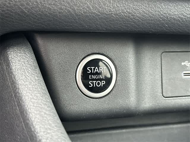 Thumbnail: 2023 Nissan Rogue - 10