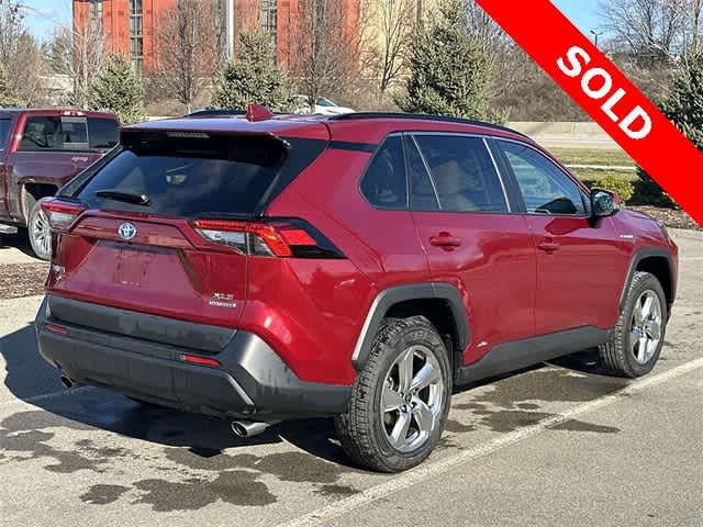 Thumbnail: 2021 Toyota RAV4 - 24