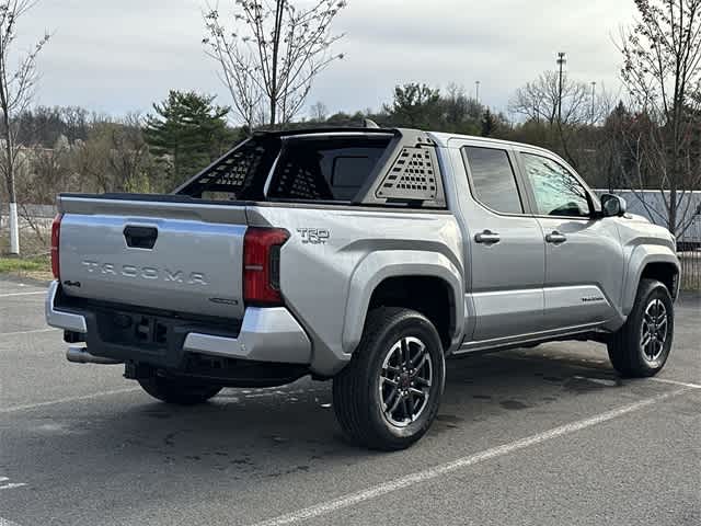 Thumbnail: 2025 Toyota Tacoma - 32
