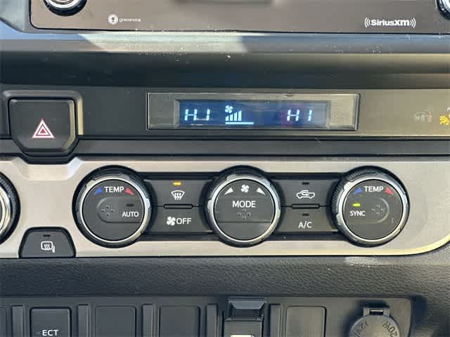 Thumbnail: 2022 Toyota Tacoma - 13