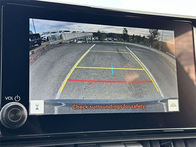 Thumbnail: 2025 Toyota RAV4 - 14