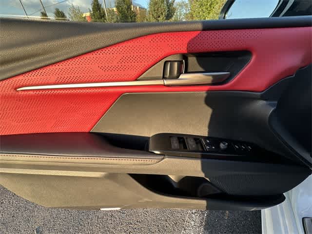 Thumbnail: 2026 Toyota Camry - 17