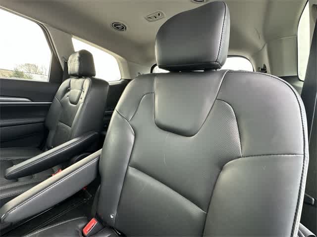 Thumbnail: 2021 Kia Telluride - 17