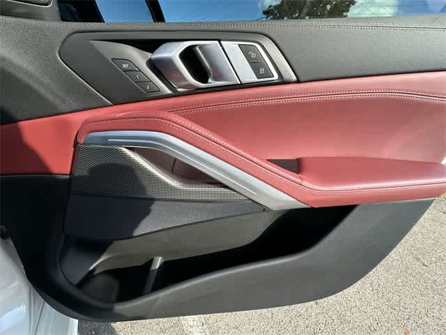 Thumbnail: 2021 BMW X6 - 25