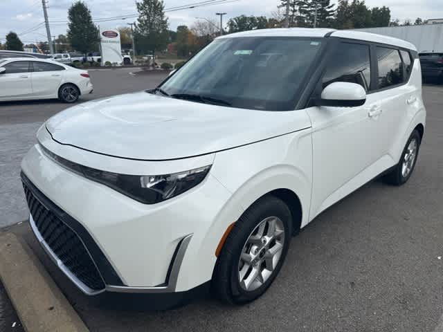 Thumbnail: 2023 Kia Soul - 1
