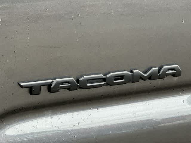 Thumbnail: 2023 Toyota Tacoma - 19