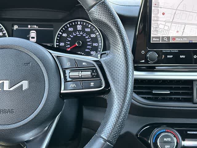 Thumbnail: 2024 Kia Forte - 10