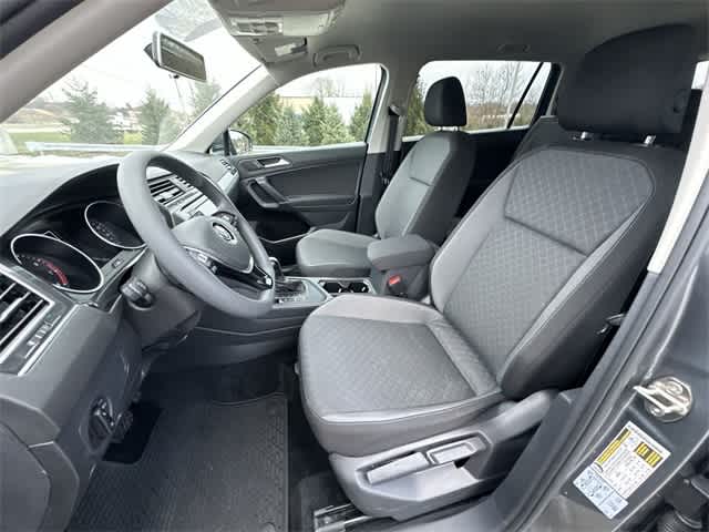 Thumbnail: 2020 Volkswagen Tiguan - 15