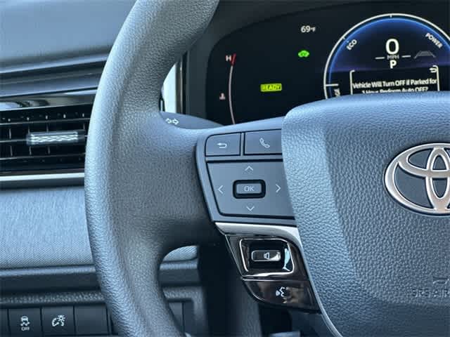 Thumbnail: 2026 Toyota Camry - 8