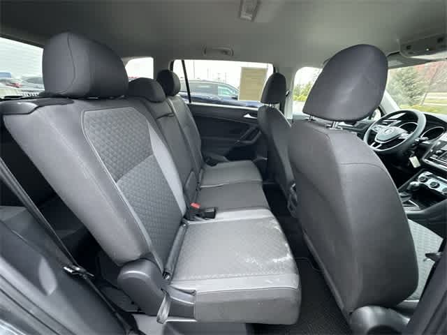 Thumbnail: 2020 Volkswagen Tiguan - 22