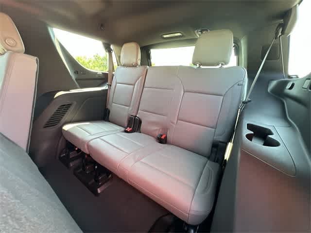 Thumbnail: 2021 Chevrolet Tahoe - 20