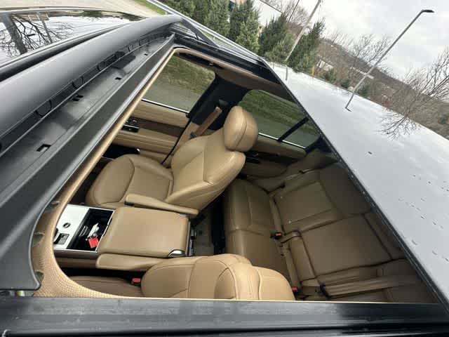 Thumbnail: 2025 Land Rover Range Rover - 6