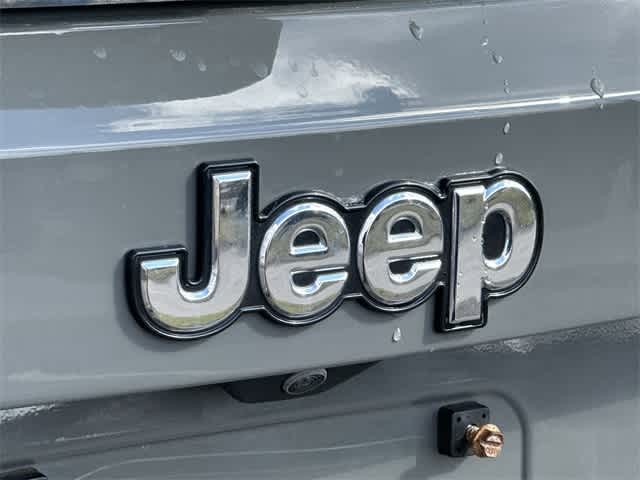 Thumbnail: 2021 Jeep Renegade - 25