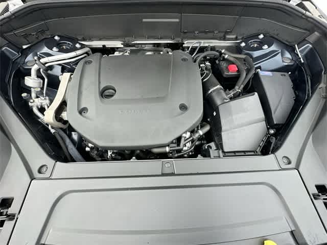 Thumbnail: 2025 Volvo XC90 - 29