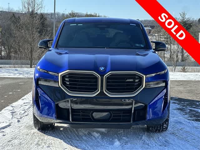 Thumbnail: 2023 BMW XM - 30