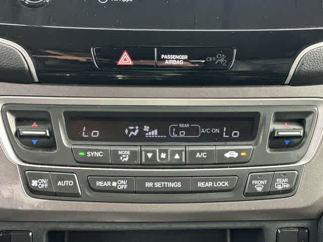 Thumbnail: 2022 Honda Pilot - 15