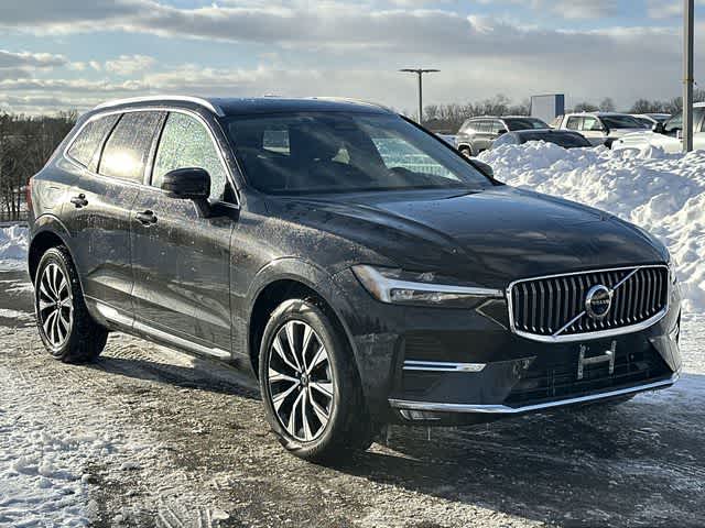 Thumbnail: 2023 Volvo XC60 - 21