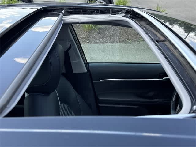 Thumbnail: 2021 Toyota Camry - 6