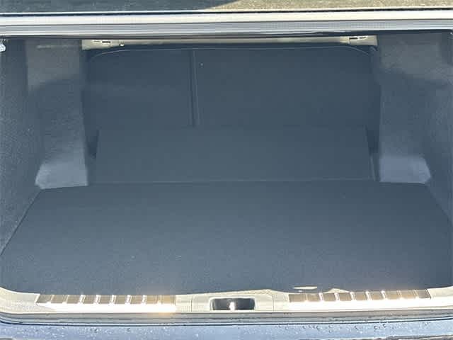 Thumbnail: 2025 Toyota Camry - 22