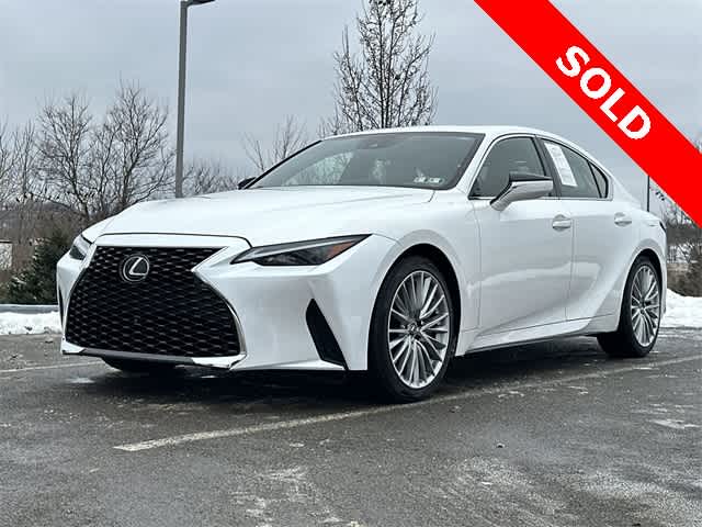 Thumbnail: 2022 Lexus IS - 30