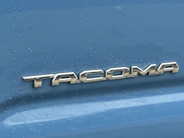 Thumbnail: 2019 Toyota Tacoma - 16
