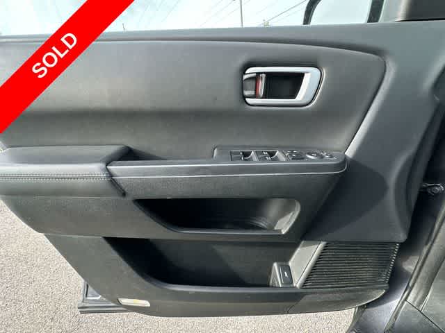 Thumbnail: 2015 Honda Pilot - 16