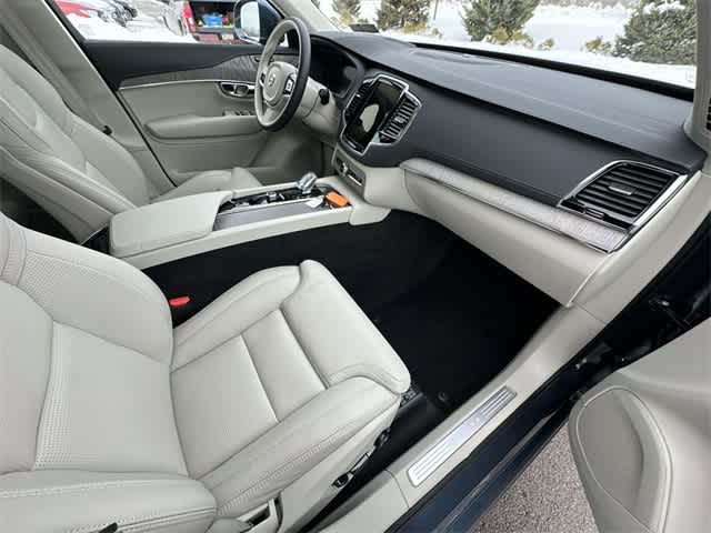 Thumbnail: 2025 Volvo XC90 - 22