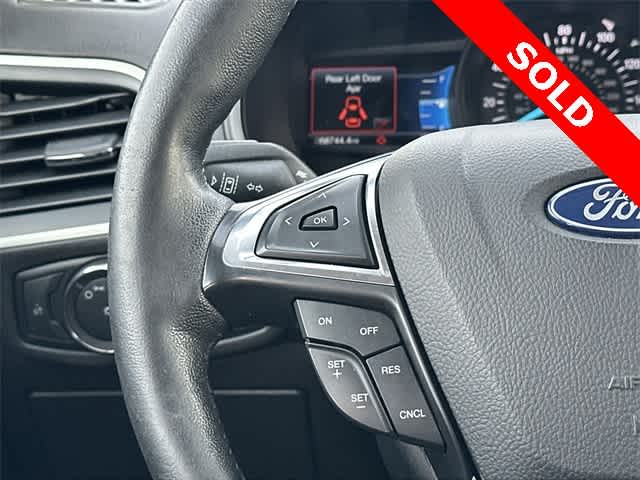 Thumbnail: 2022 Ford Edge - 8