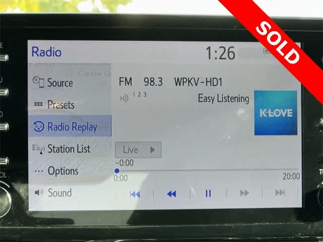 Thumbnail: 2022 Toyota Sienna - 12