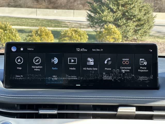 Thumbnail: 2023 Genesis GV70 - 14
