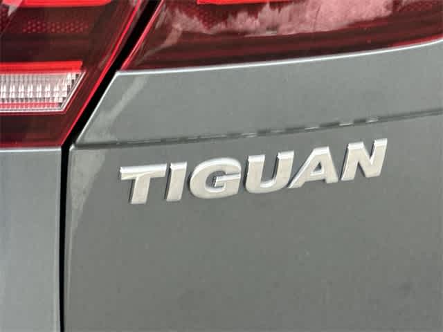 Thumbnail: 2020 Volkswagen Tiguan - 28