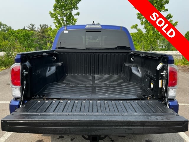 Thumbnail: 2022 Toyota Tacoma - 18