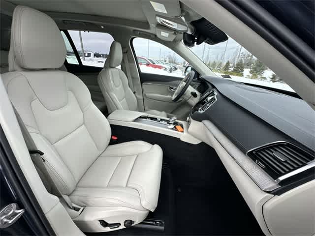 Thumbnail: 2025 Volvo XC90 - 23