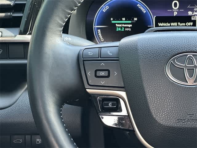 Thumbnail: 2025 Toyota Crown - 8