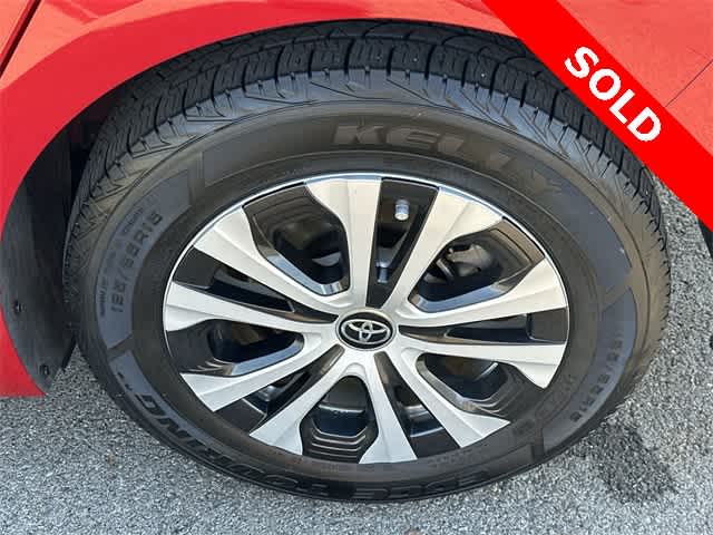 Thumbnail: 2022 Toyota Prius - 5