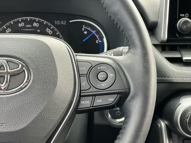 Thumbnail: 2023 Toyota RAV4 - 10