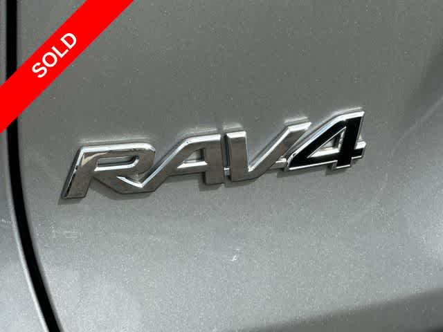 Thumbnail: 2021 Toyota RAV4 - 26