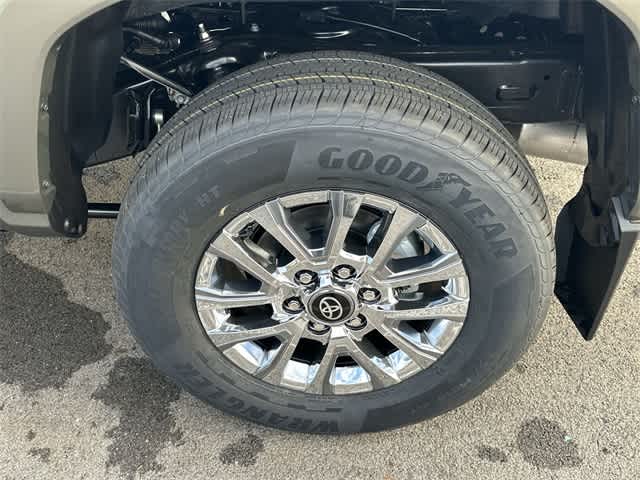 Thumbnail: 2025 Toyota Tacoma - 5