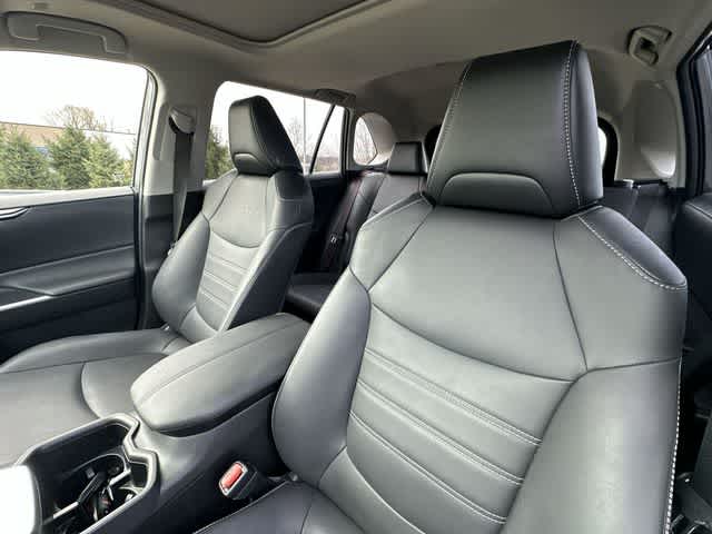 Thumbnail: 2023 Toyota RAV4 - 16