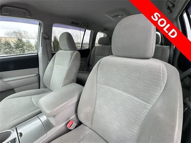 Thumbnail: 2012 Toyota Highlander - 12
