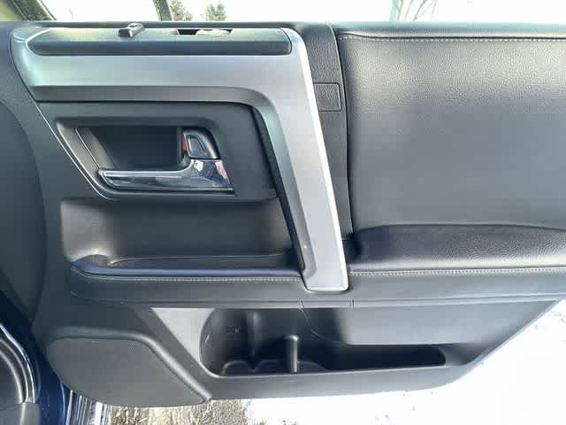 Thumbnail: 2023 Toyota 4Runner - 22